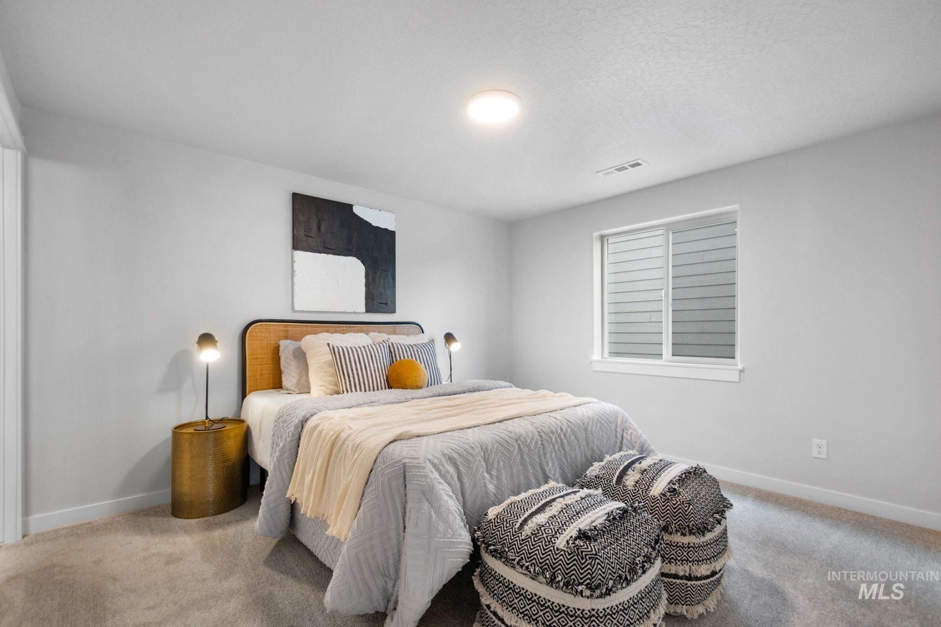 5028 E Patchwork Dr. Nampa, ID 83686