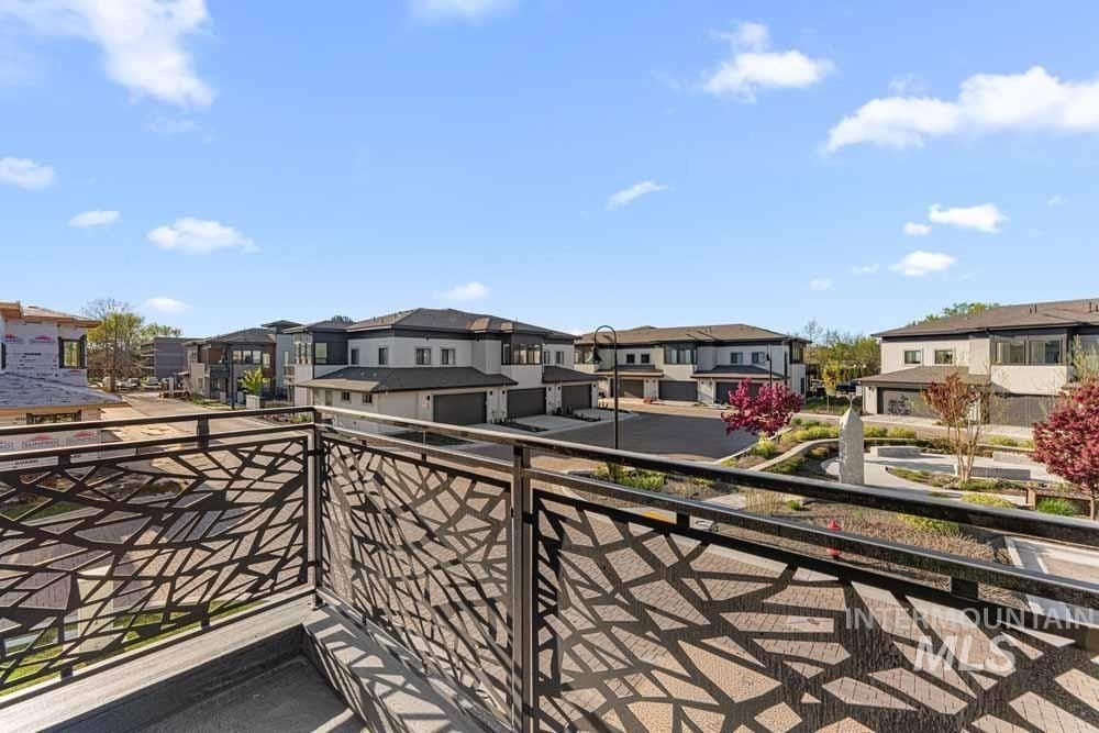 411 E Lombard Ln. Eagle, ID 83616