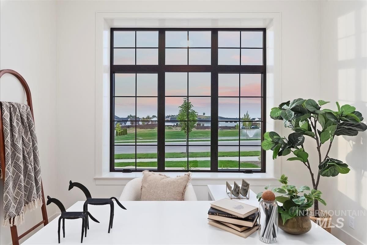 9989 W Bouvardia St. Star, ID 83669