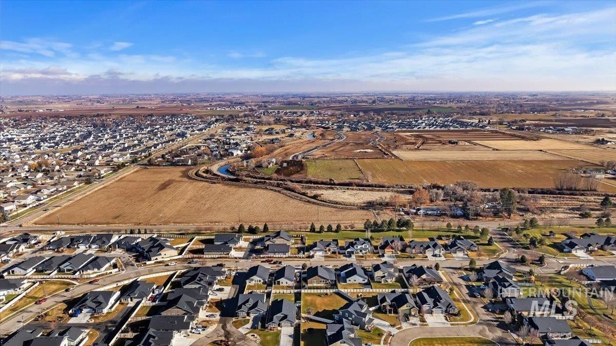 Locust Ln. Nampa, ID 83686