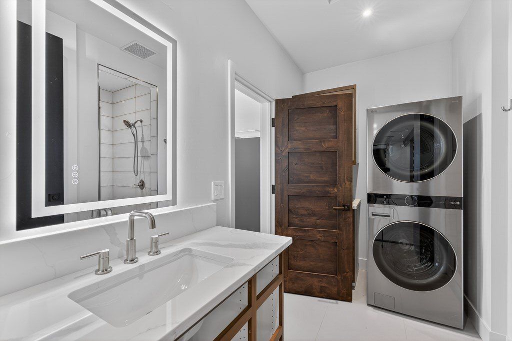 Compass Lane. McCall, ID 83638