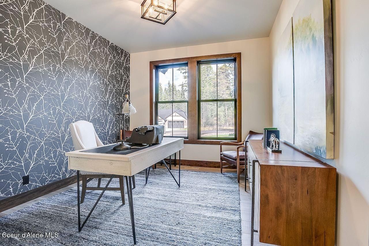 L3 B1 N Mountain View Rd. Rathdrum, ID 83858