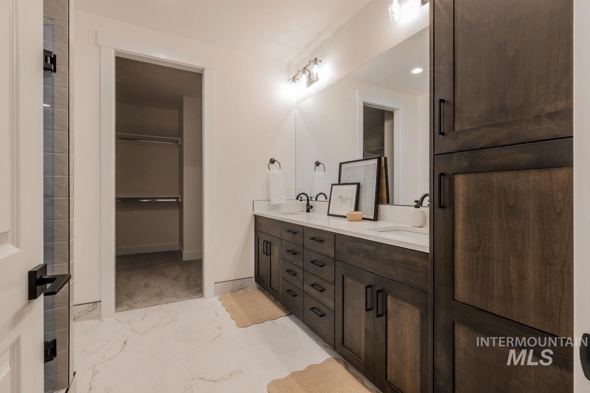 6083 S Apex Ave. Meridian, ID 83642