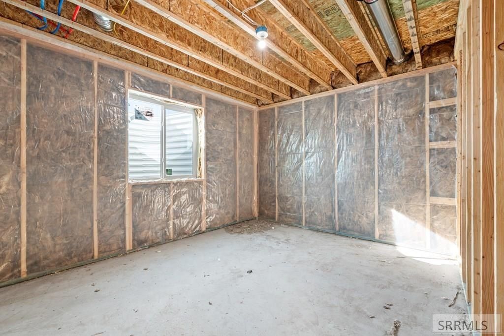 31 N Hemlock Lane. Rigby, ID 83442