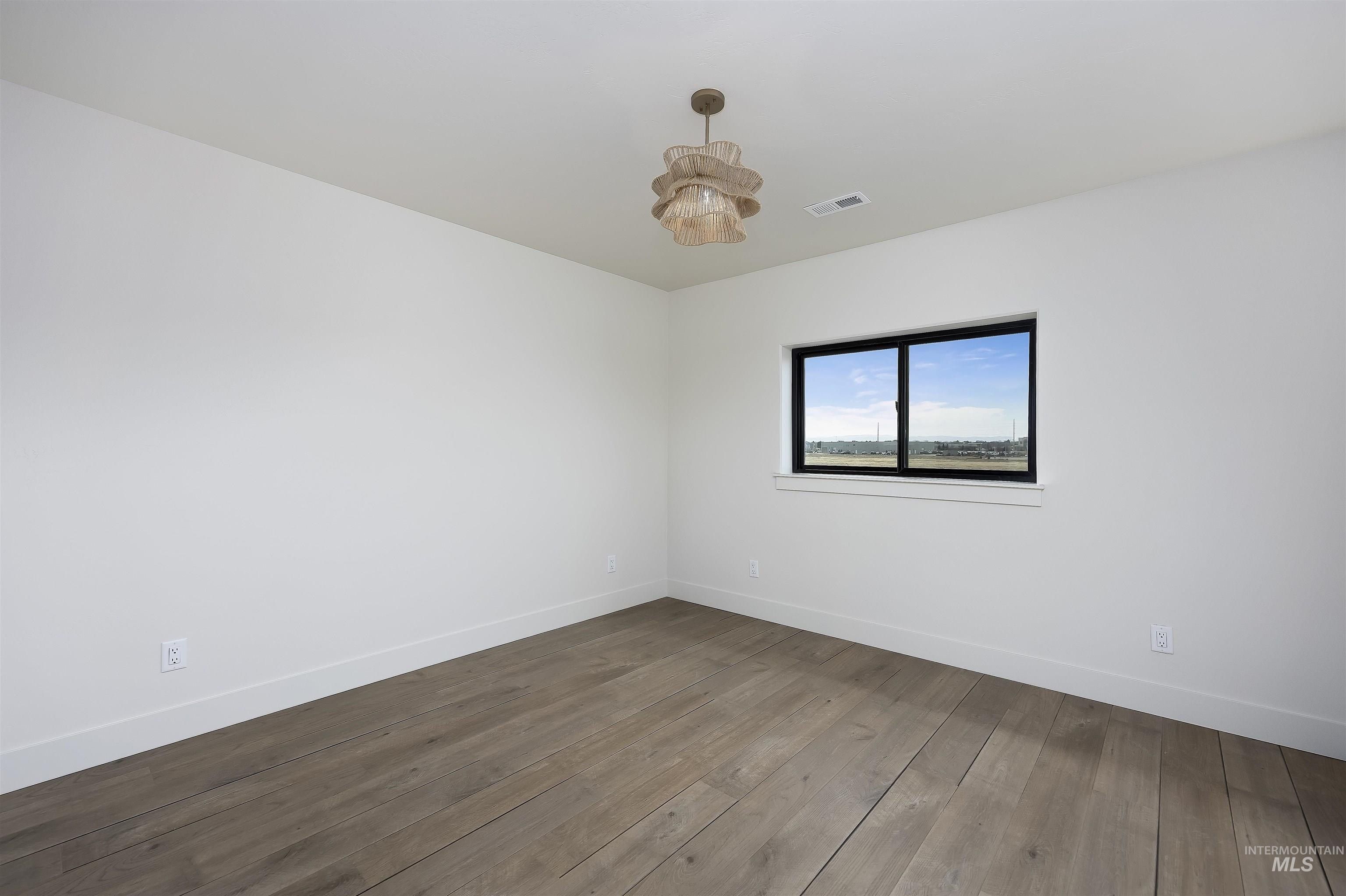 645 Canyon Crest Drive W. Twin Falls, ID 83301