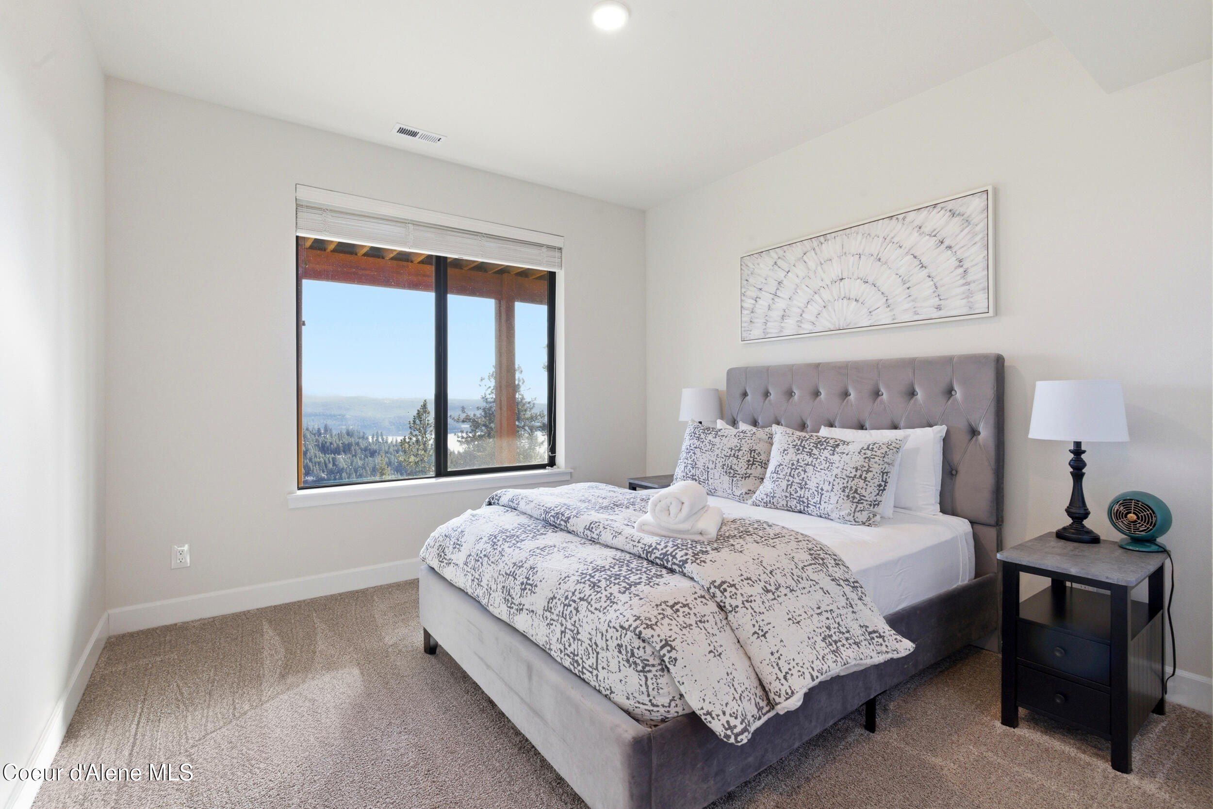 3740 E Sky Harbor Dr. Coeur D Alene, ID 83814