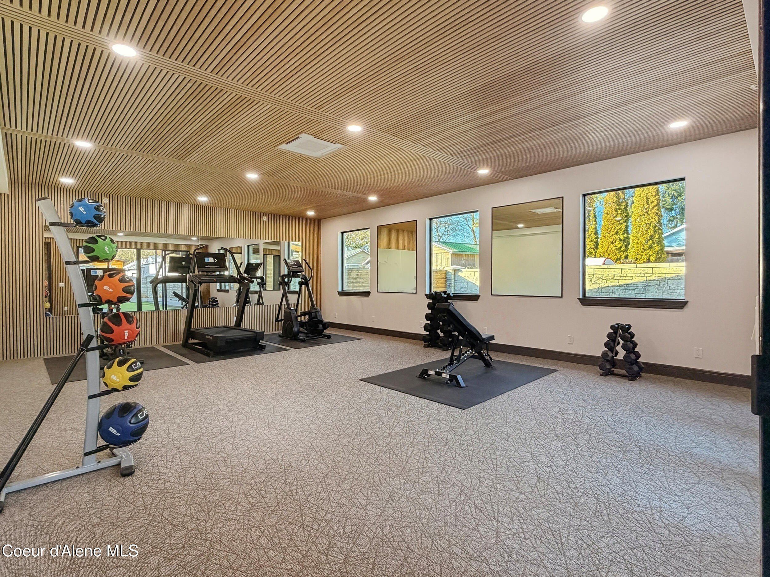 2027 E Mullan Ave. Coeur D Alene, ID 83814