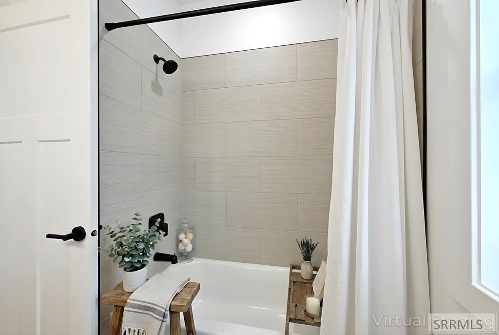 918 Jack Ln. Idaho Falls, ID 83402