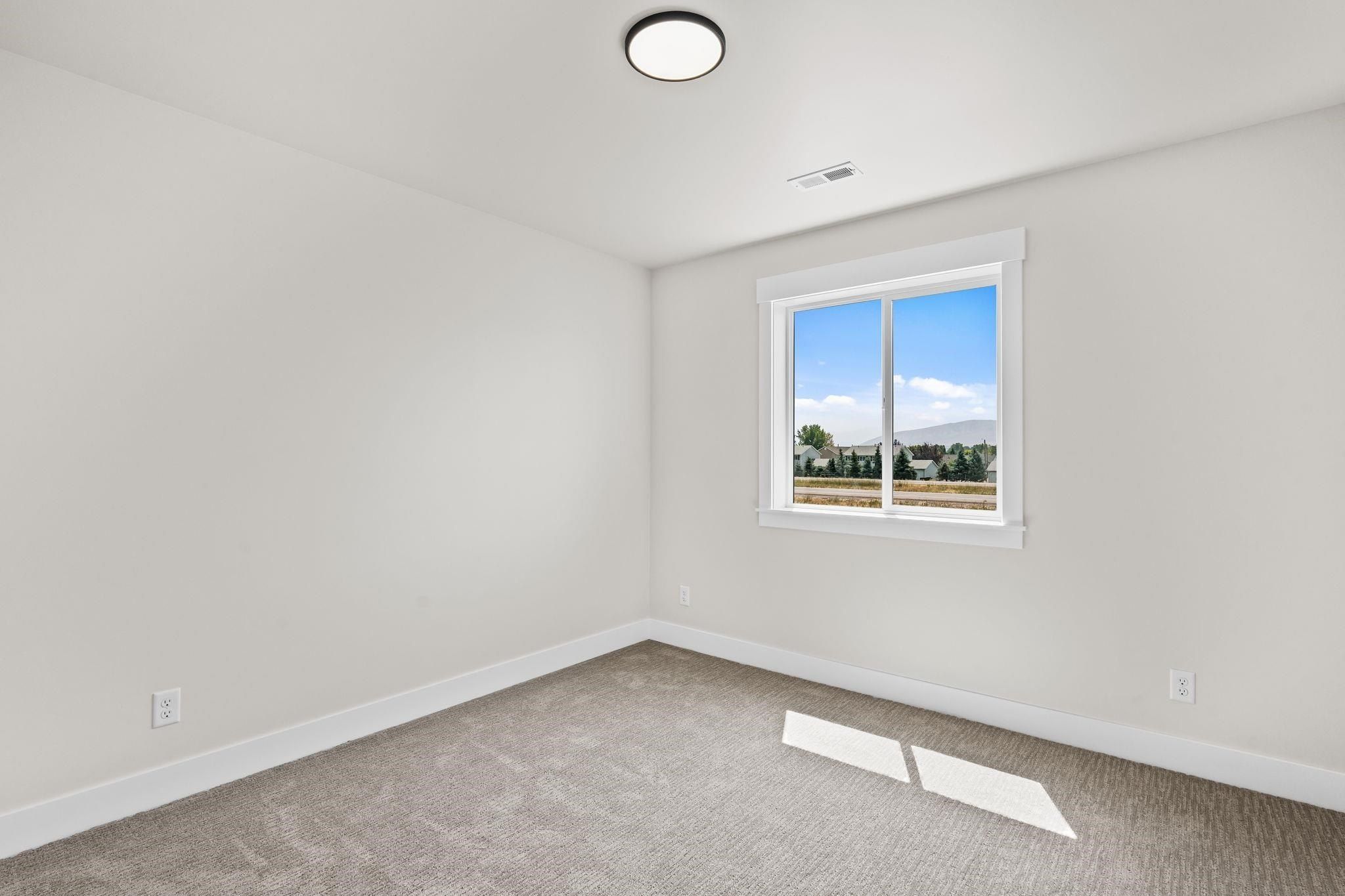 1018 Alpine Ave. Chubbuck, ID 83202