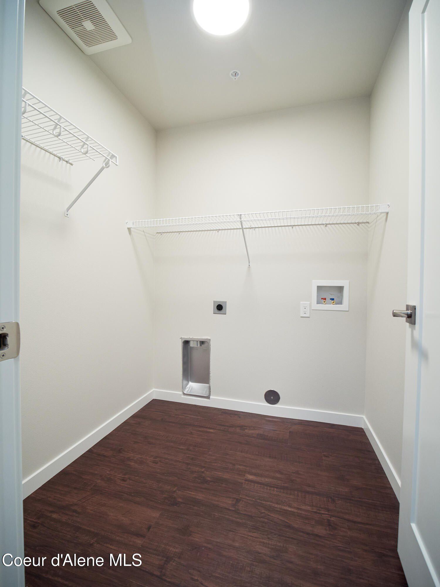 928 E Railroad Ave. Post Falls, ID 83854