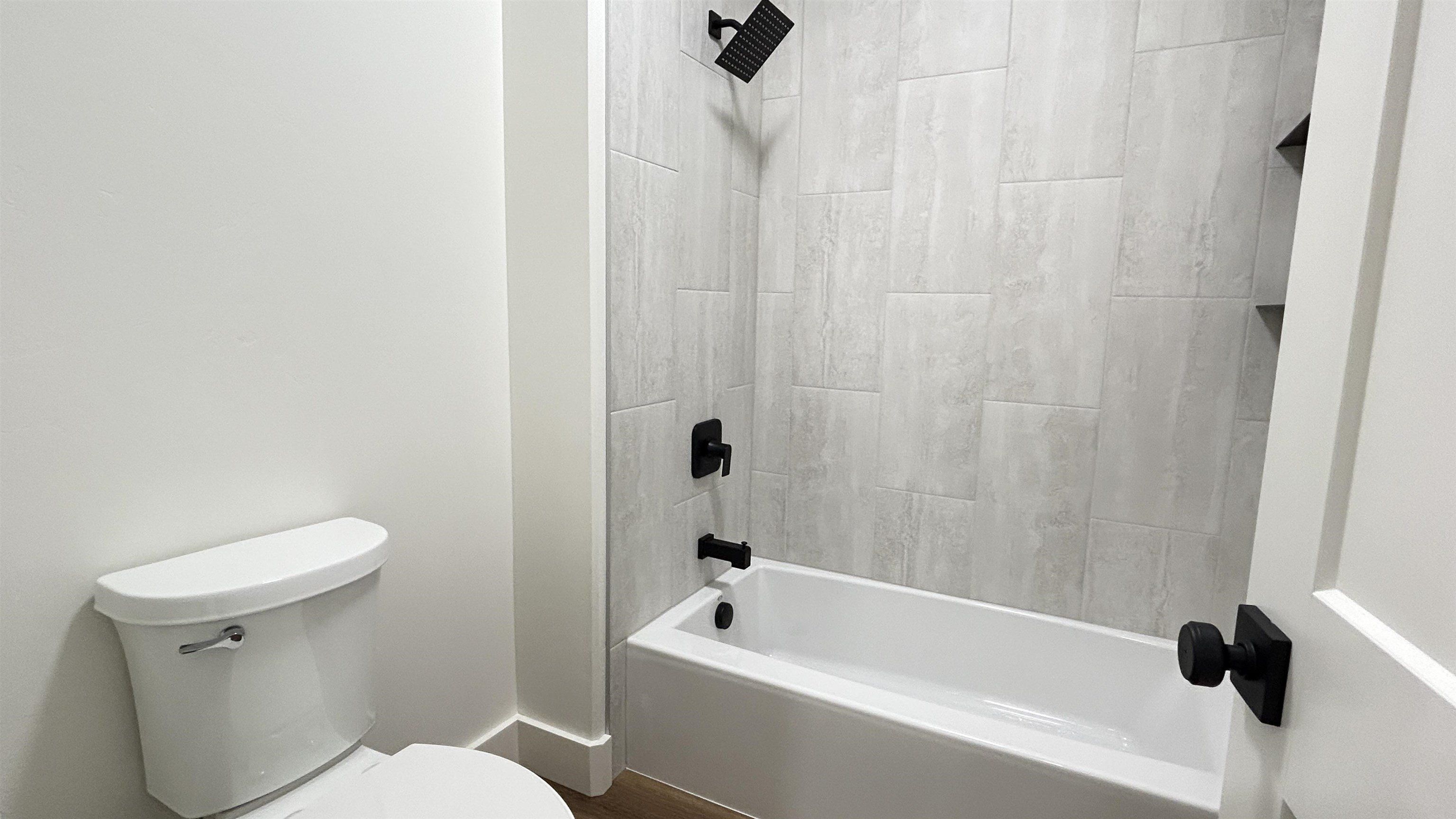 1338 Windsong. Pocatello, ID 83201