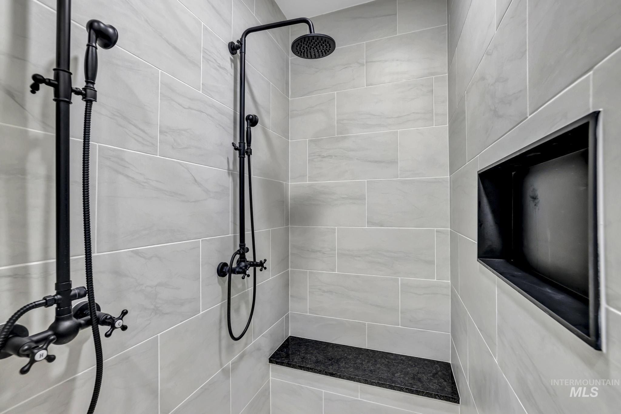 3520 E 3980 N. Kimberly, ID 83341