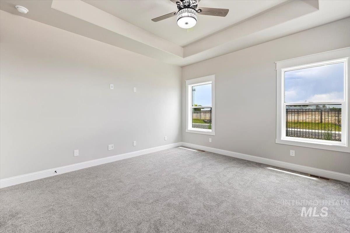 584 Canyon Falls. Twin Falls, ID 83301