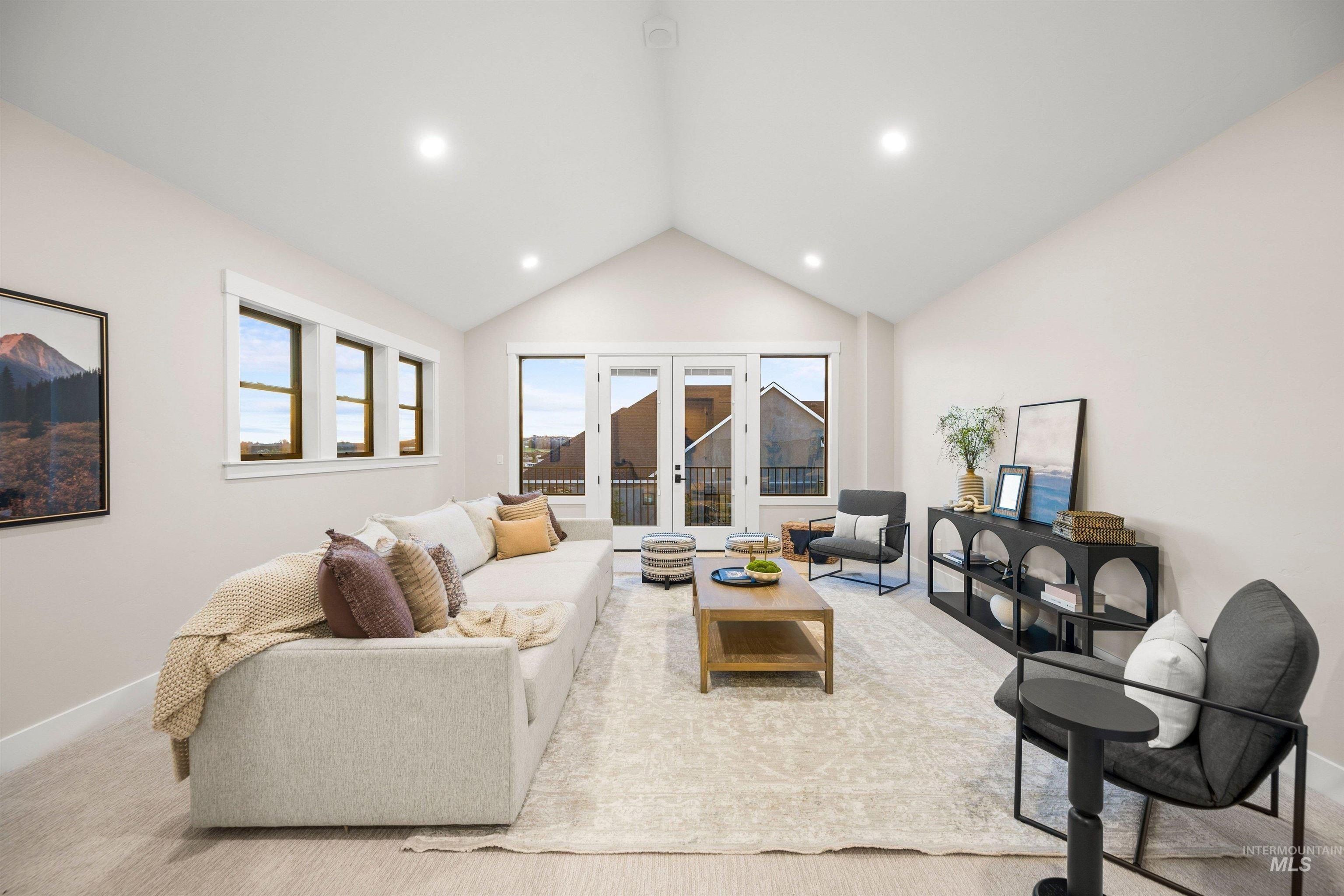 3631 N Harvest Moon Way. Eagle, ID 83616