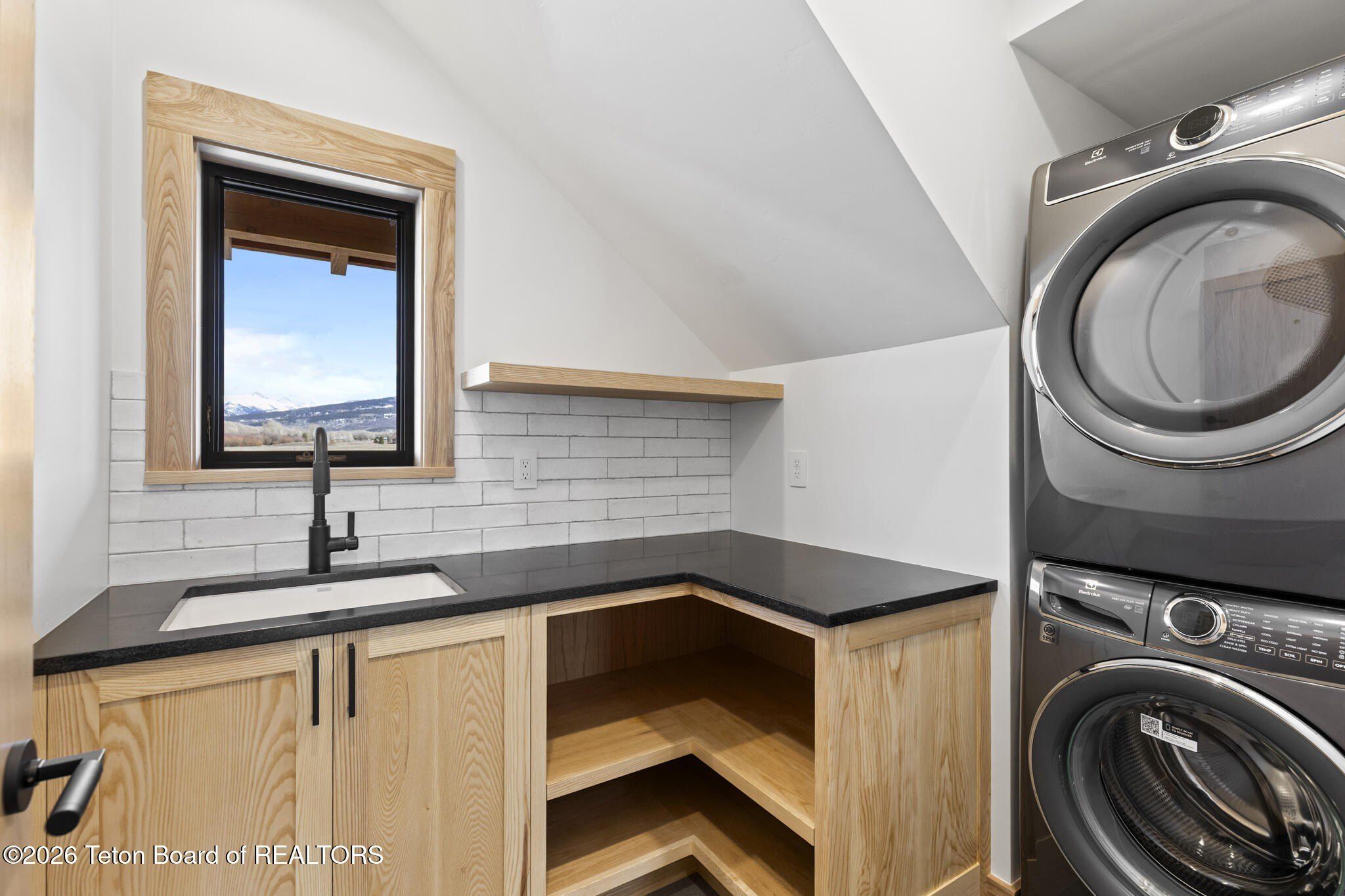 6022 Fox Springs Drive. Victor, ID 83455