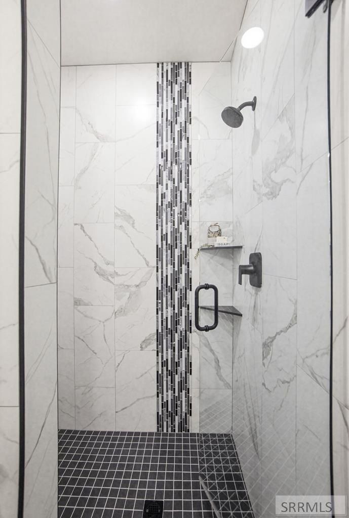 4929 N Beach Dr. Idaho Falls, ID 83401