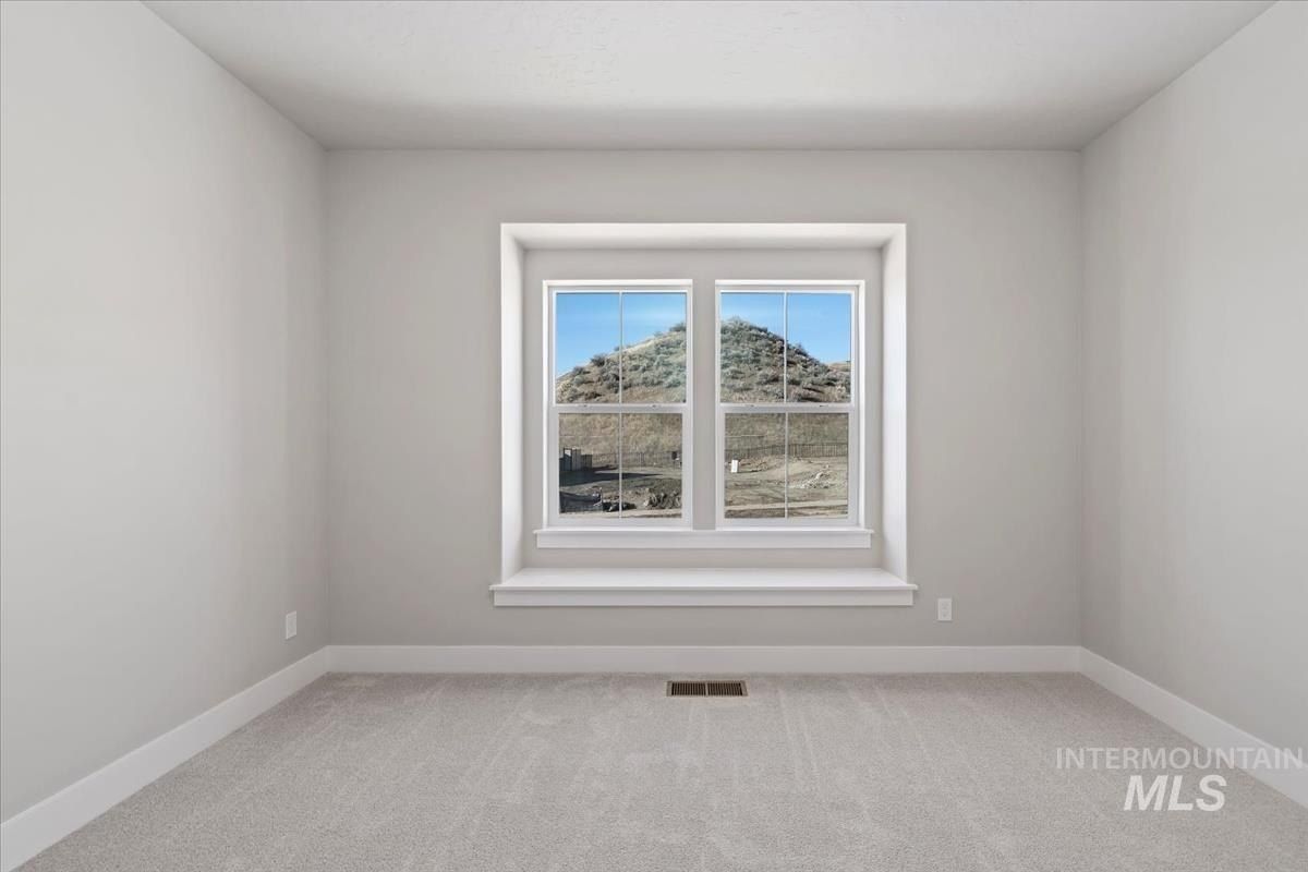 6614 N Good Dr. Horseshoe Bend, ID 83629