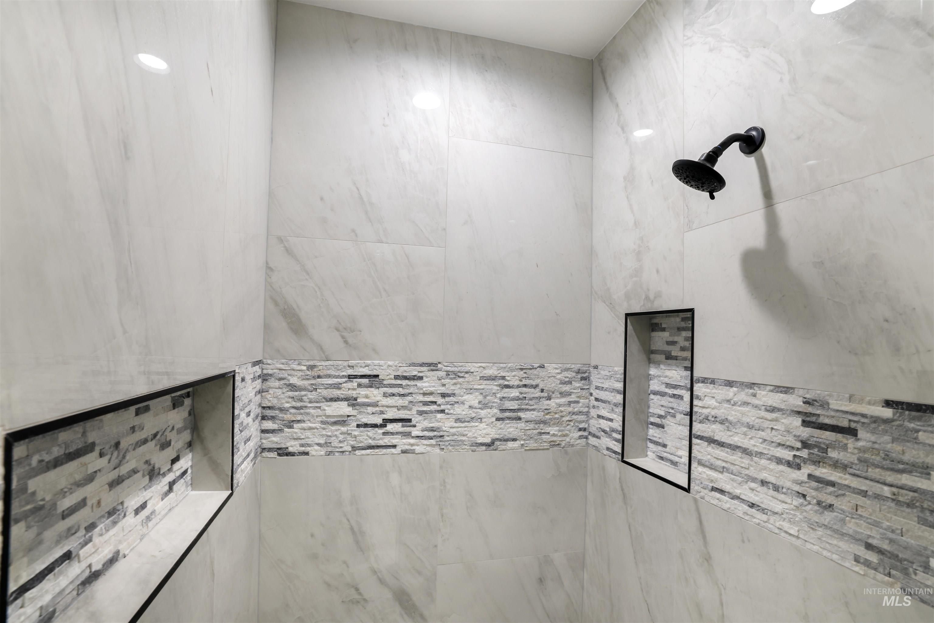 2514 Tulip Cir. Twin Falls, ID 83301