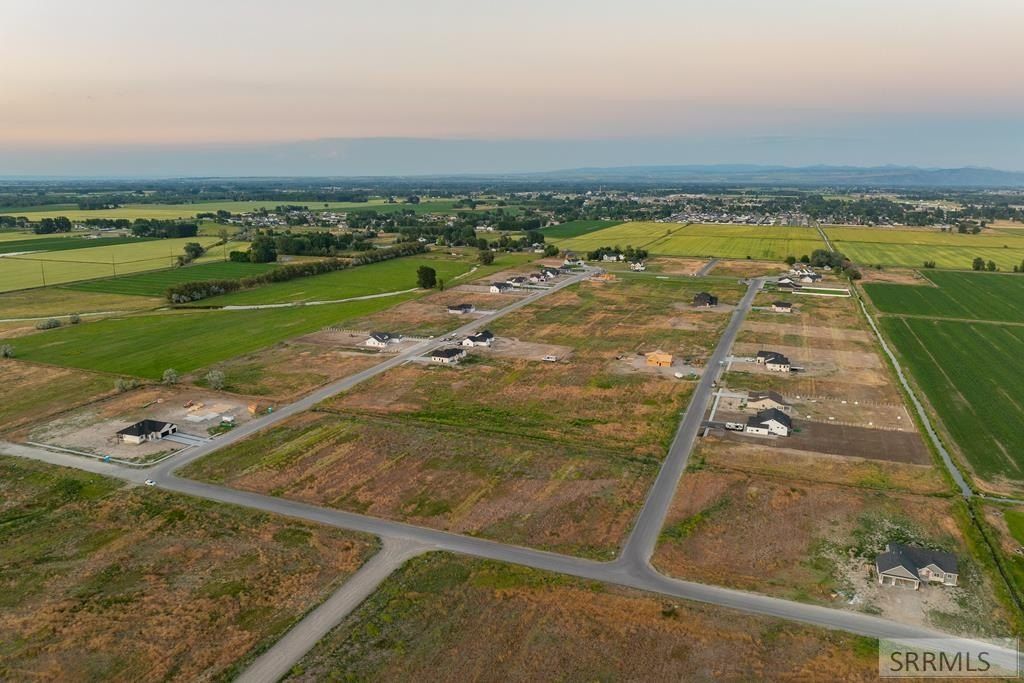 3757 E 369 N. Rigby, ID 83442