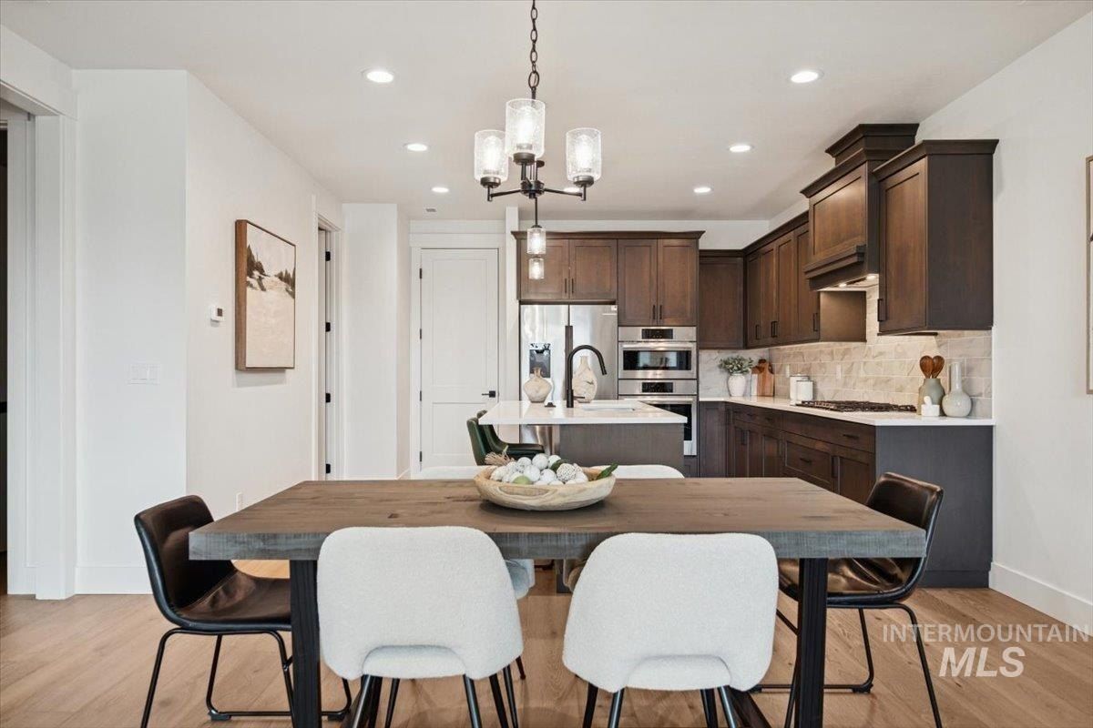 2025 W Freya Ct. Eagle, ID 83616