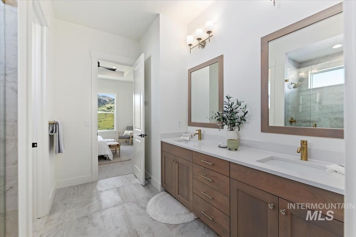 6540 E Lucy Drive. Horseshoe Bend, ID 83629