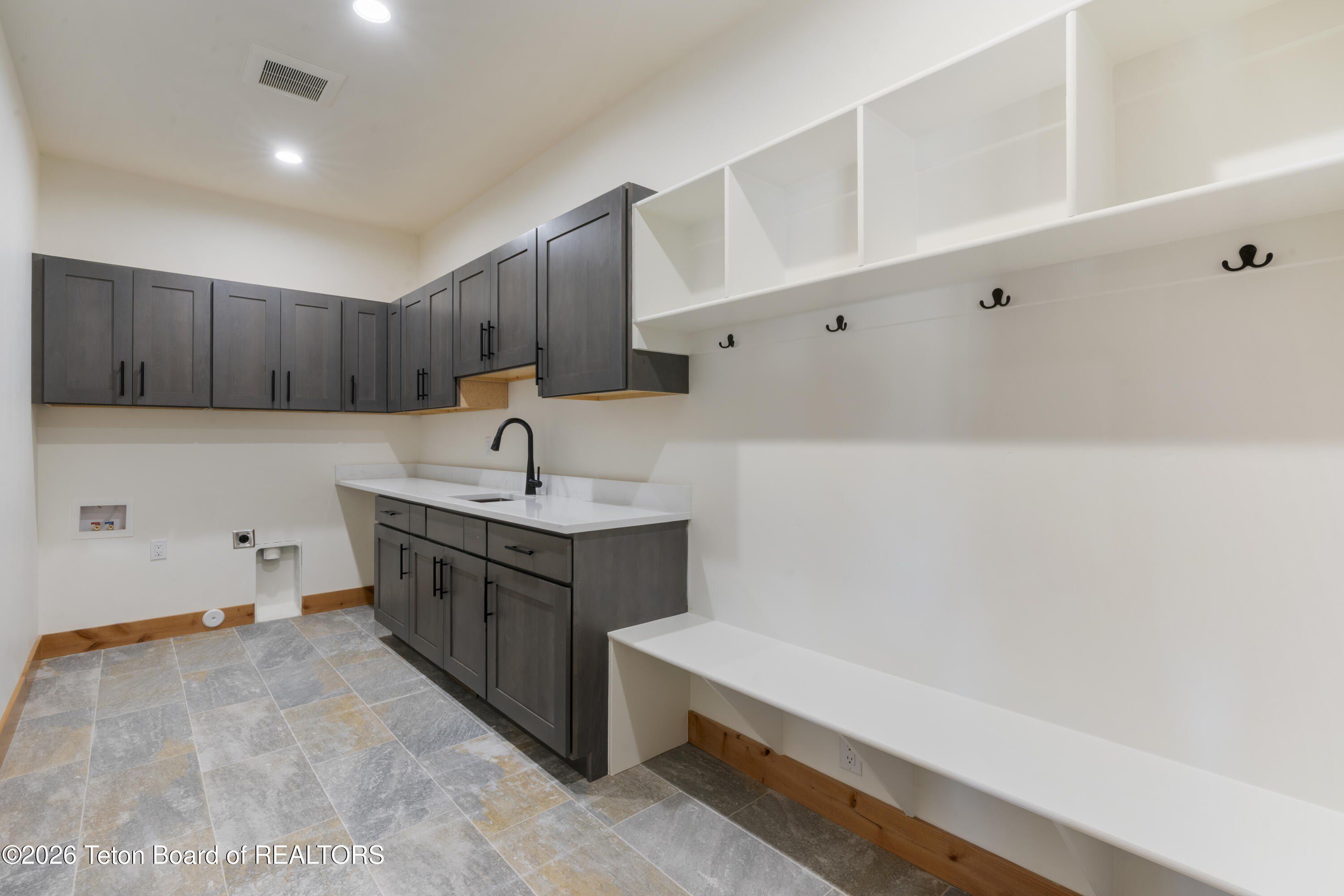 1210 Kayak Loop. Victor, ID 83455