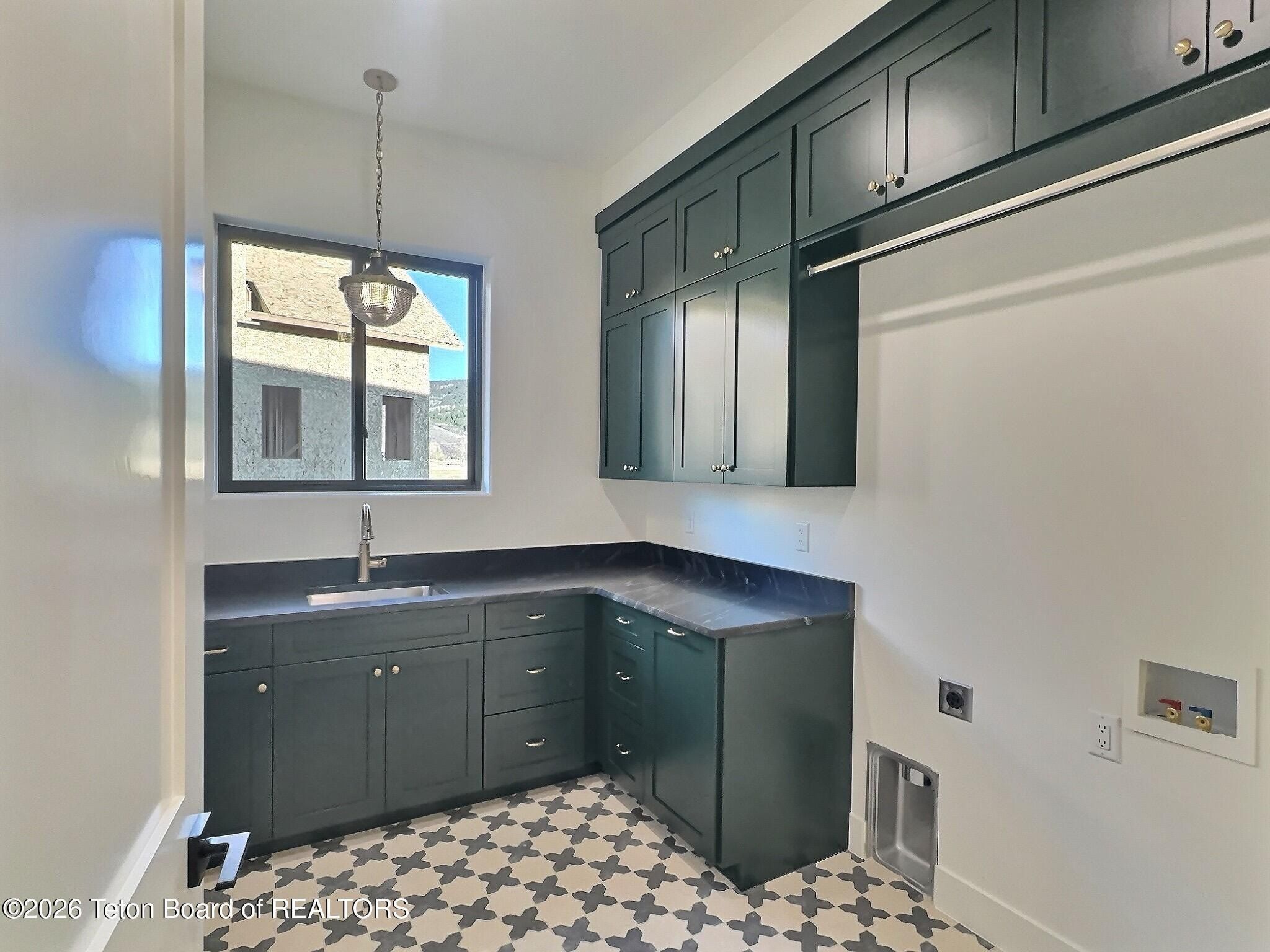 371 Desert Fox Lane. Victor, ID 83455