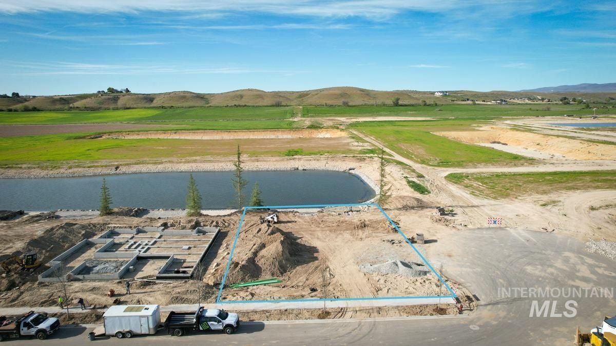 7600 W Windhurst Ave. Eagle, ID 83616