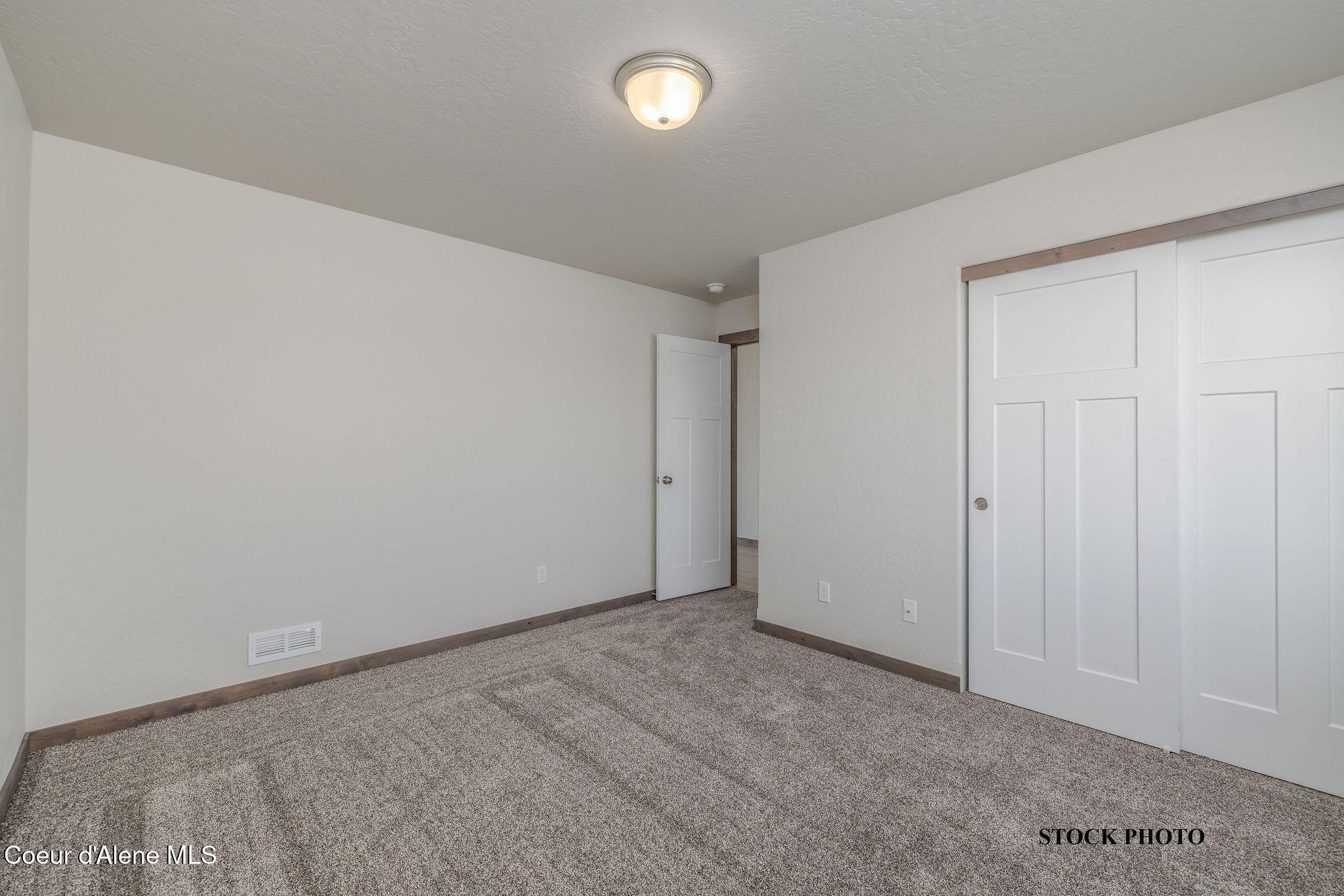 11989 N Lennon Ln. Rathdrum, ID 83858