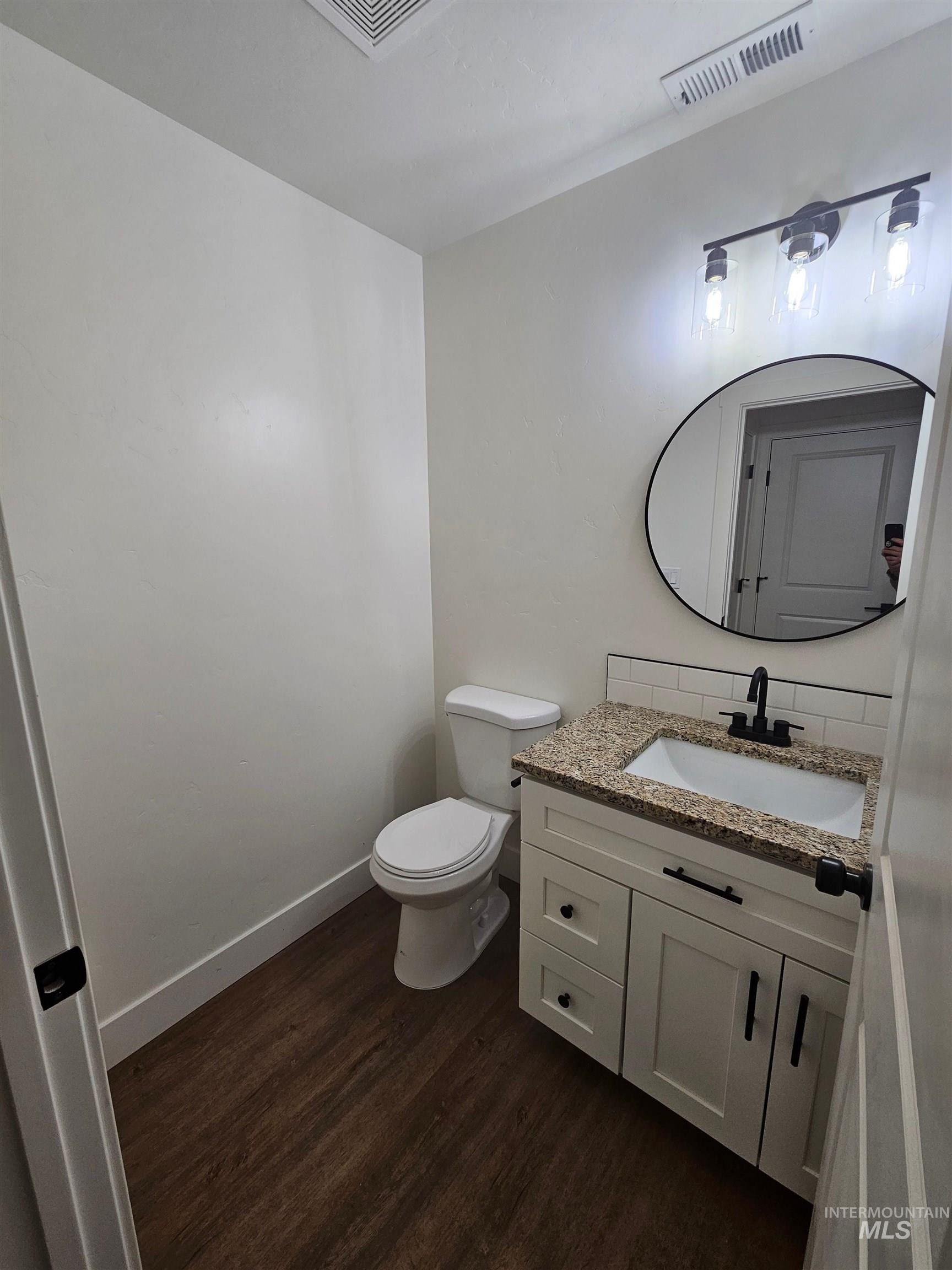 961 Nw Foster Ave. Mountain Home, ID 83647