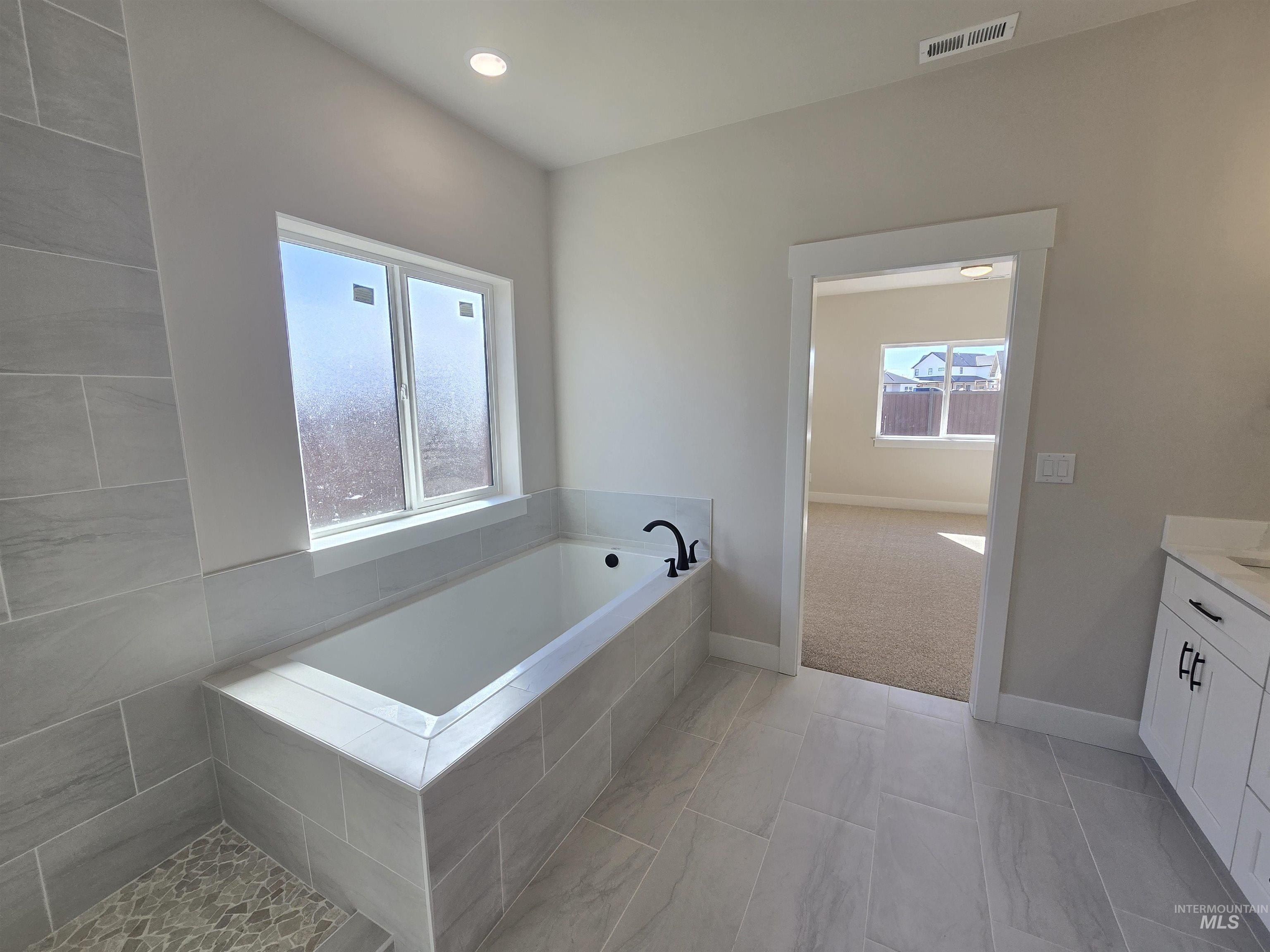 1577 Tule Dr. Twin Falls, ID 83301