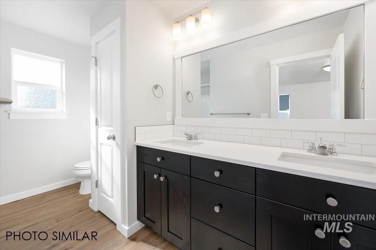 614 Brown Bear Way. Fruitland, ID 83619