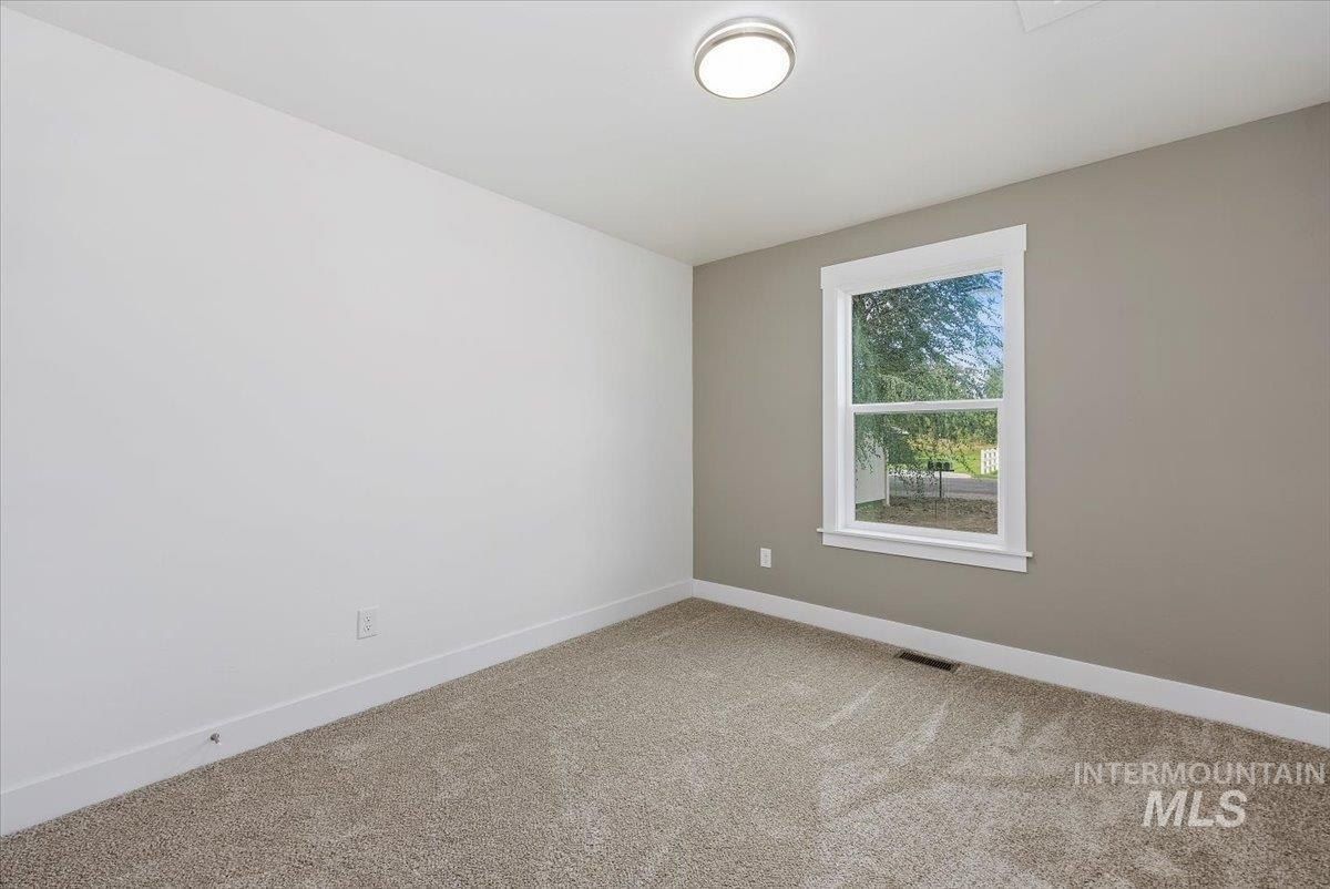 224 W Lorene Lane. Rupert, ID 83350