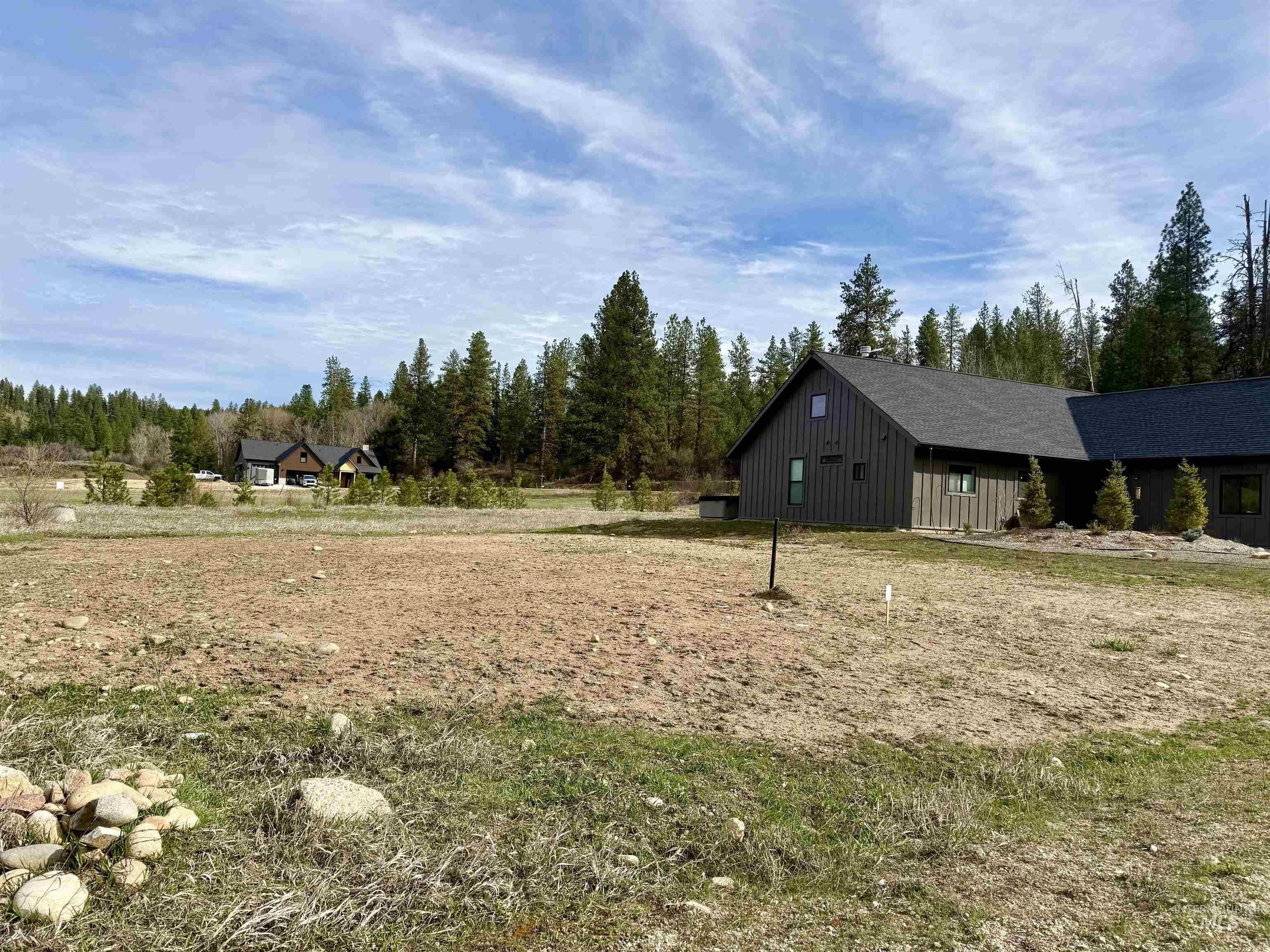 Wapiti Court. Garden Valley, ID 83622