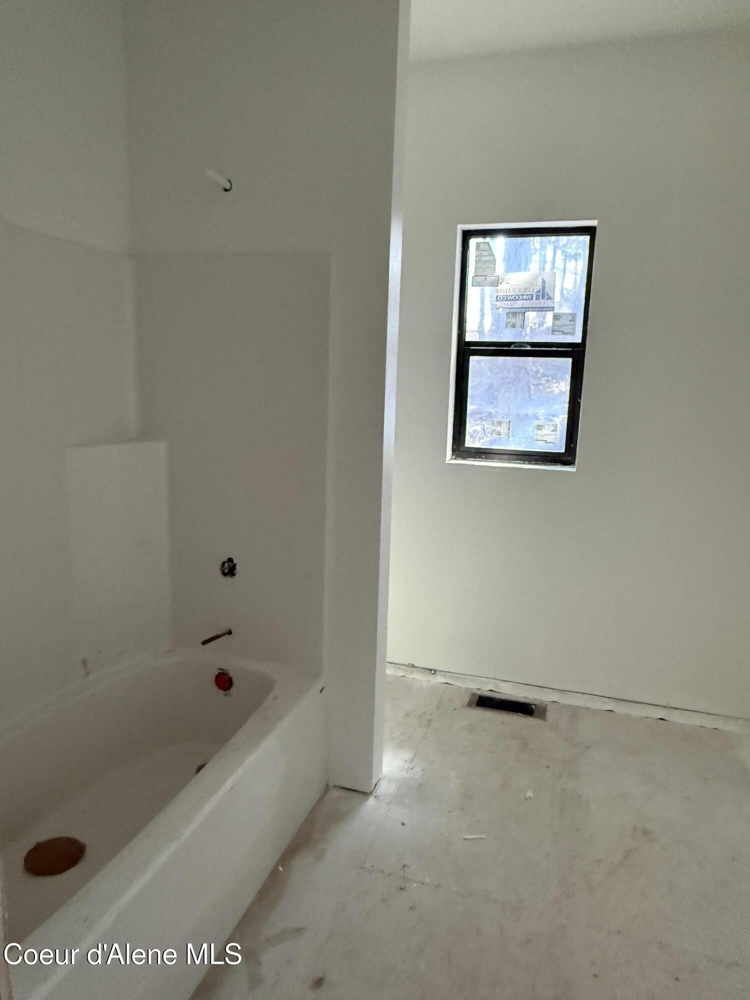 80 Carbonate Ln. Oldtown, ID 83822
