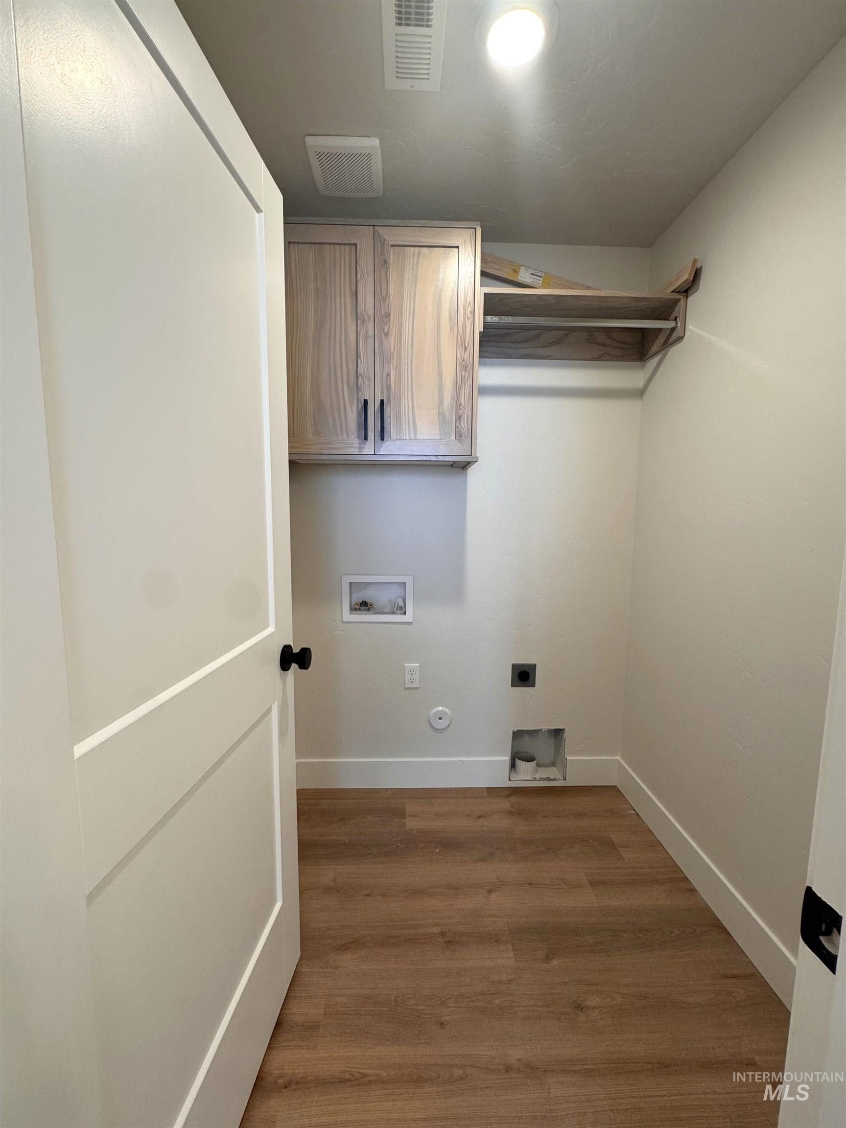 108 Holly Ave Unit Duplex. Fruitland, ID 83619