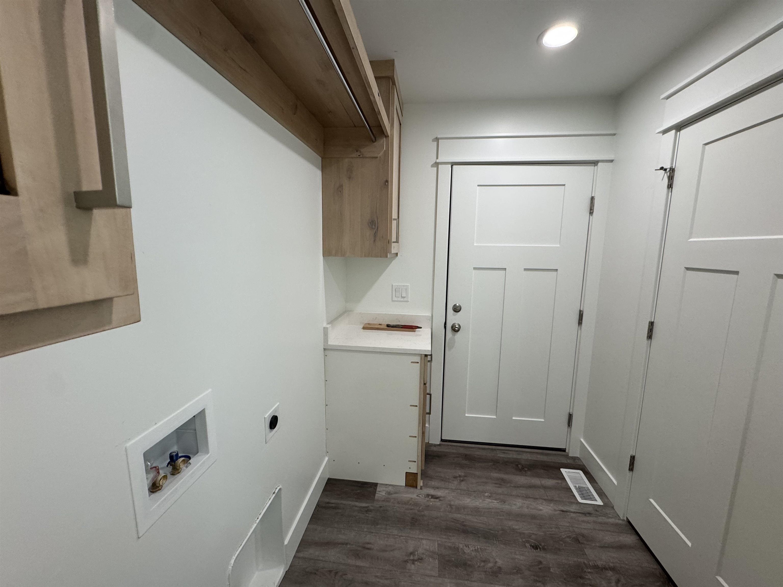 390 Wind River Dr. Shelley, ID 83274