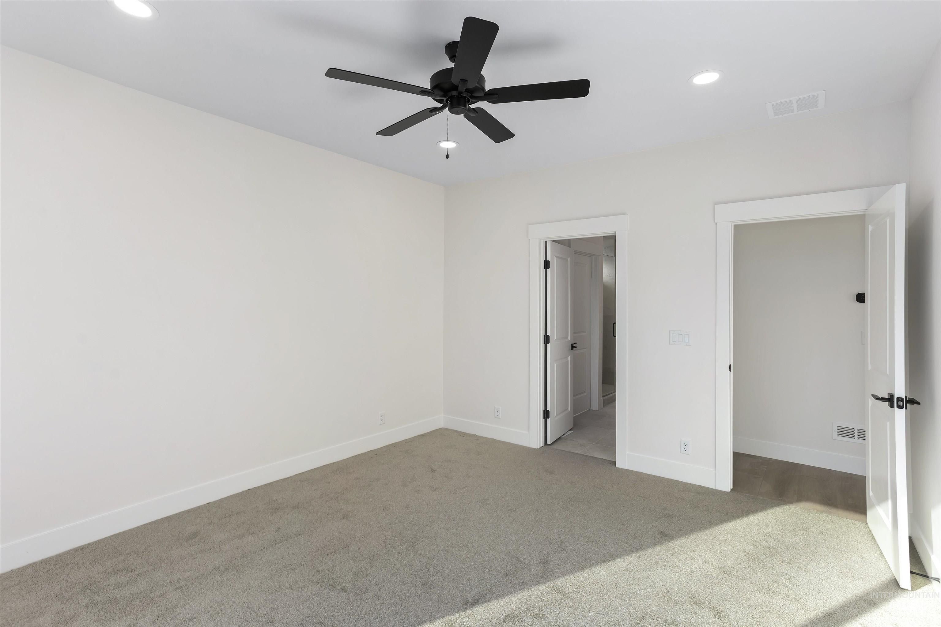 858 S Contusion Ave. Nampa, ID 83687
