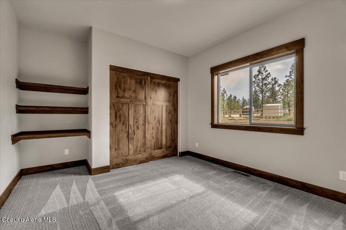 1533 W Remmick Street. Hayden, ID 83835