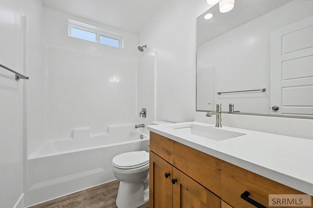 3700 Eugene Avenue. Ammon, ID 83406