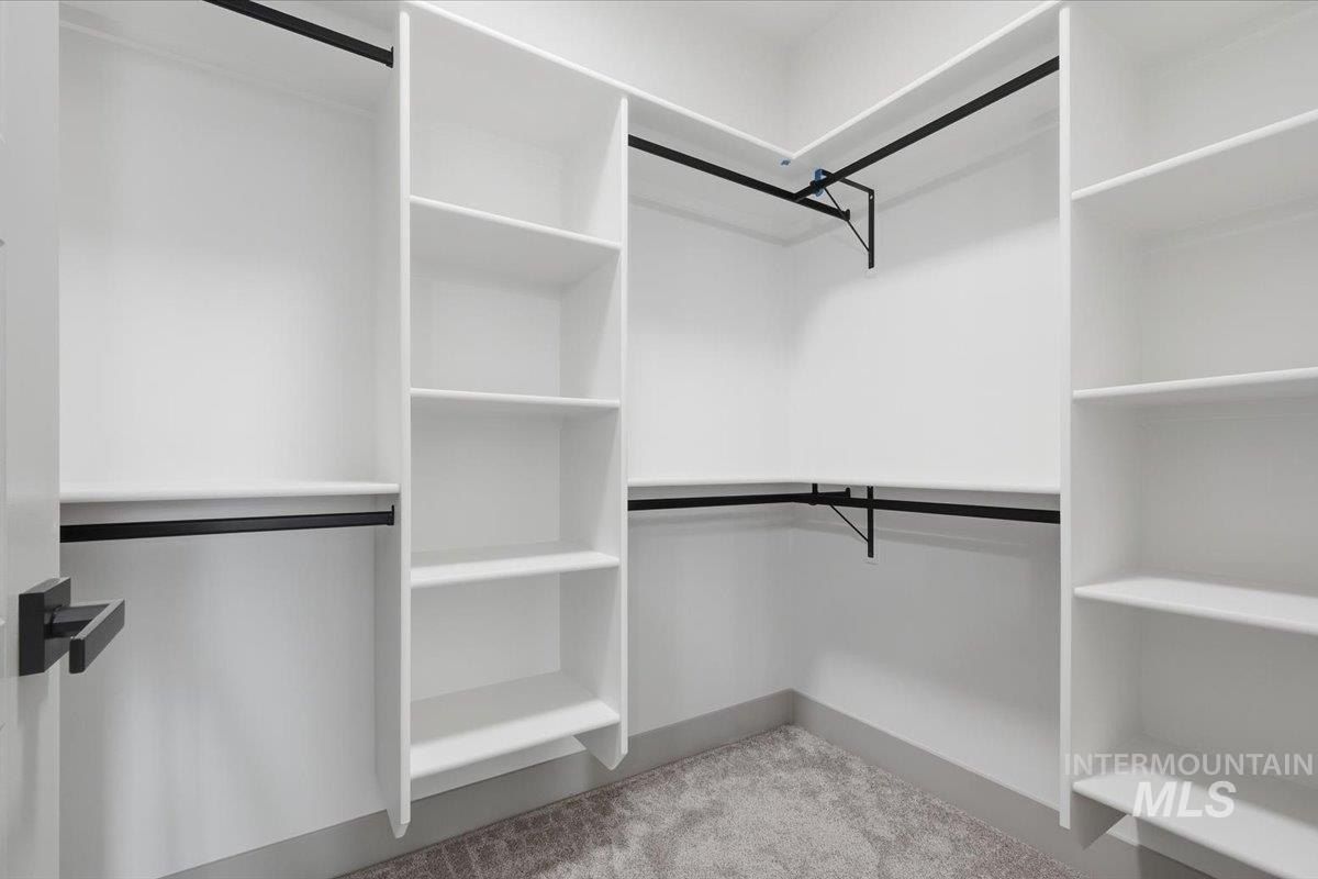 3100 Driftwood. Fruitland, ID 83619