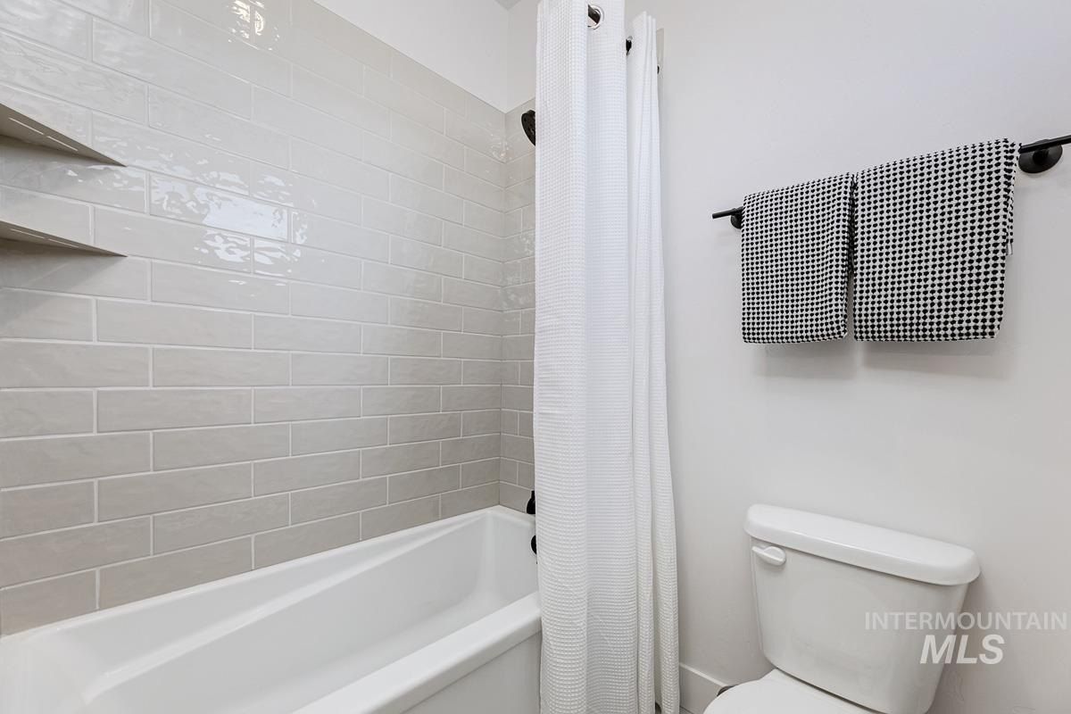 14475 N Woodpecker Ave. Boise, ID 83714