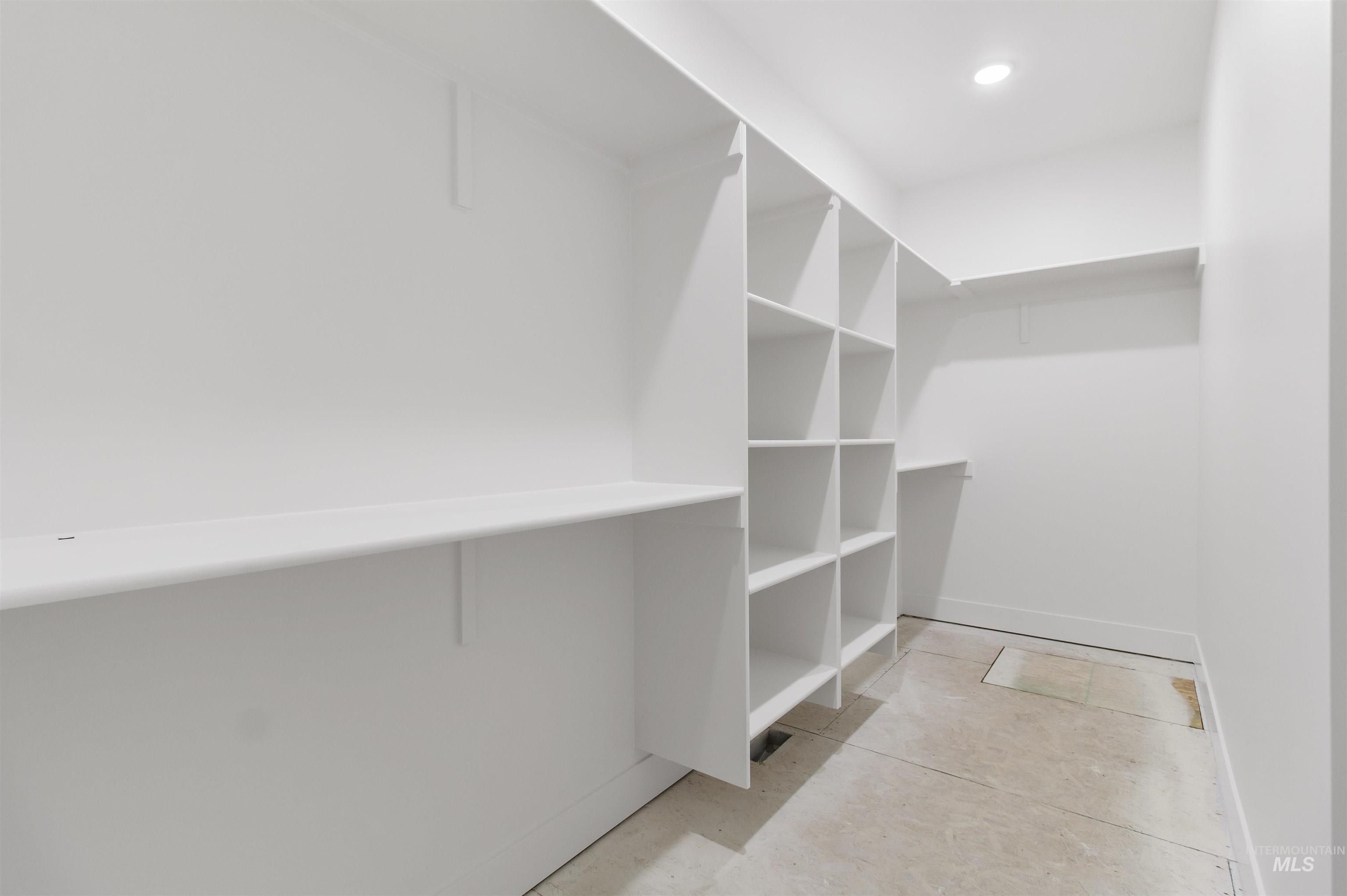 579 Moonstone. Kimberly, ID 83341