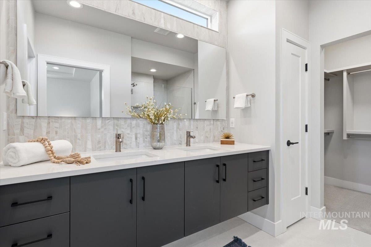 11741 N Rabbitbrush Way. Boise, ID 83714