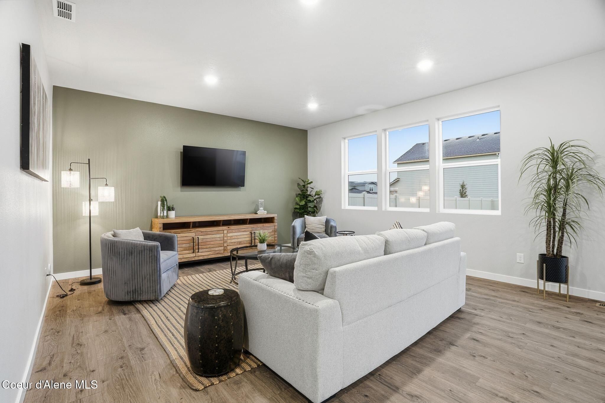 4825 W Homeward Bound Blvd. Coeur D Alene, ID 83815