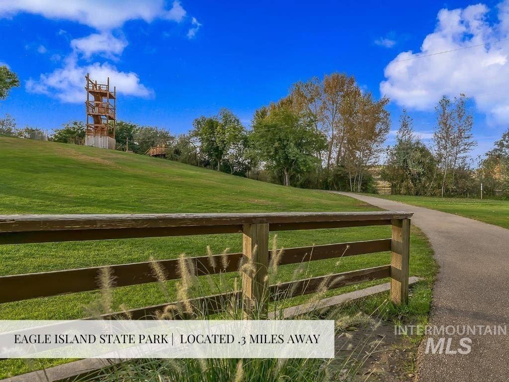 659 N Creekwater Ave. Eagle, ID 83616