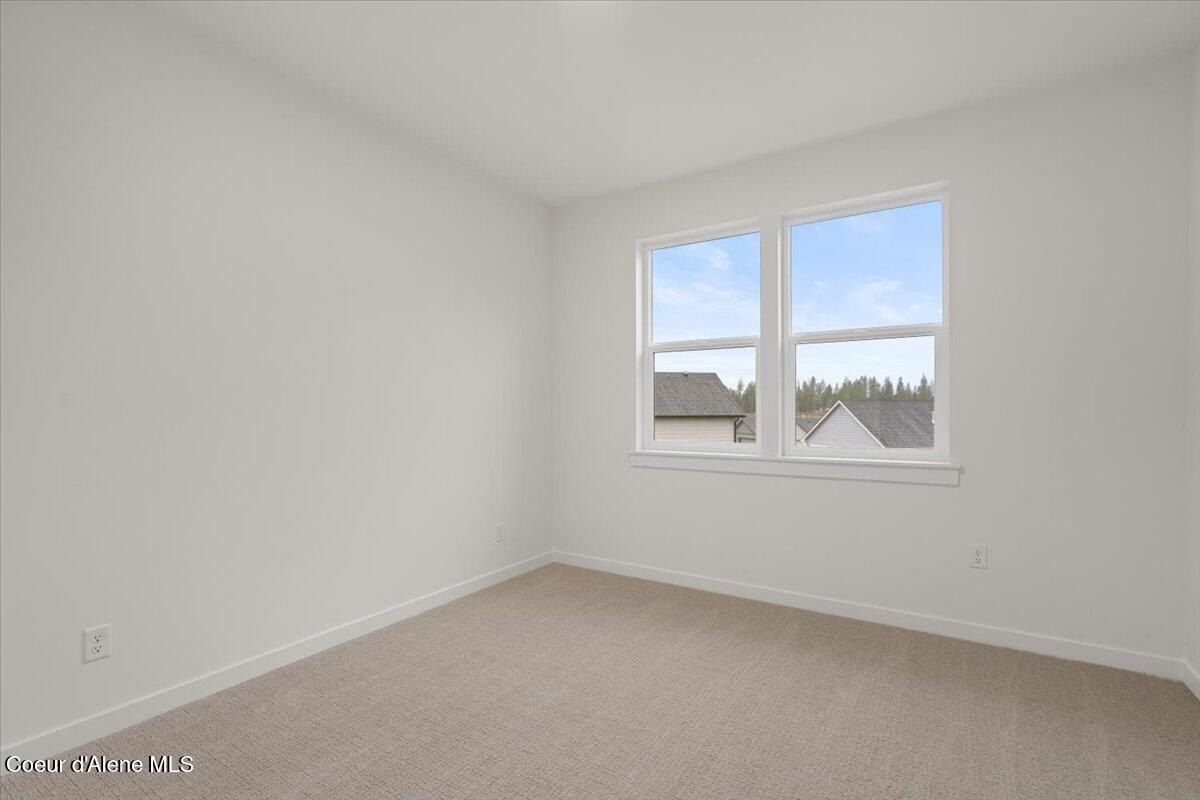 342 E Grosbeak Ave. Hayden, ID 83835