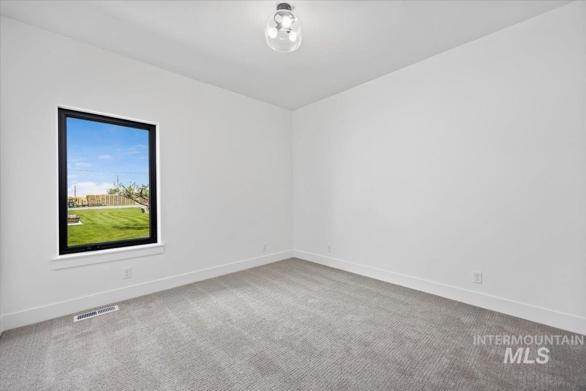107 3Rd St. Declo, ID 83323