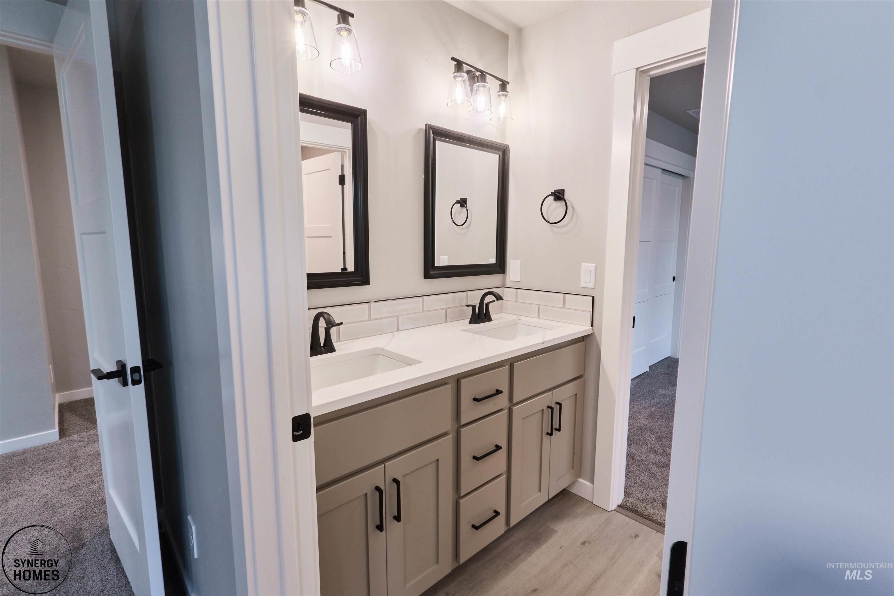 934 S Almond St. Nampa, ID 83686