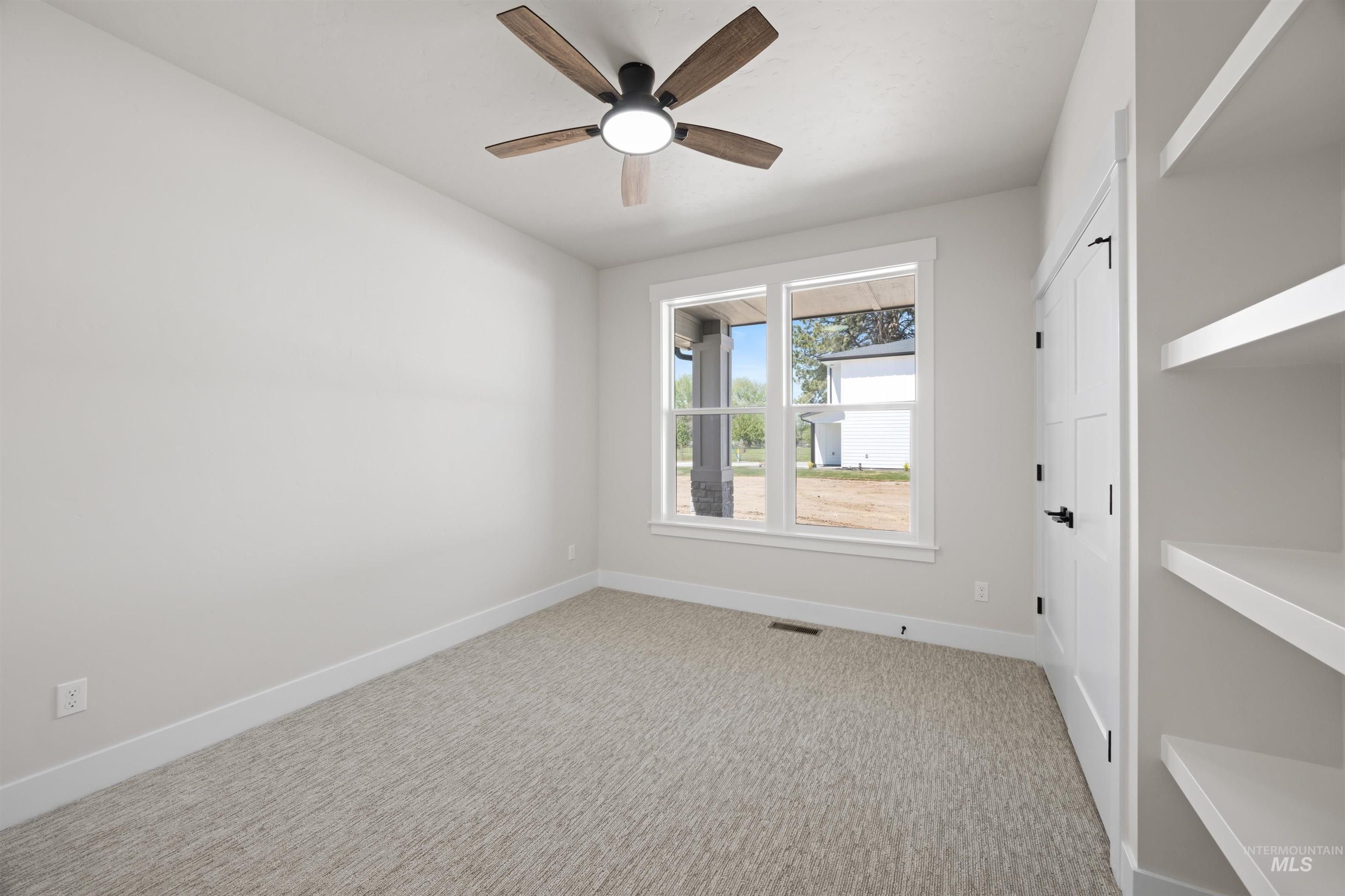 958 S Almond St. Nampa, ID 83686